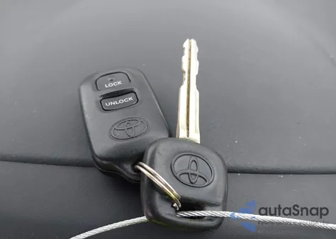 2004 Toyota Rav4 из США, поврежденный, VIN JTEGD20V040026352